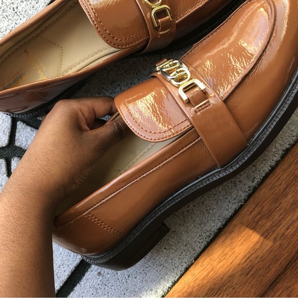 San Edelman Christy Loafers - Picture 13 of 15